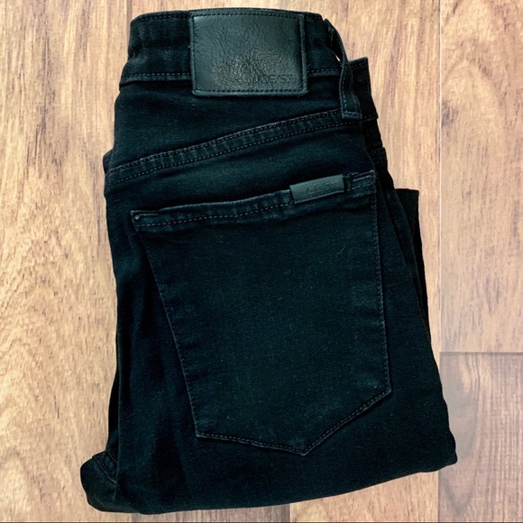 Joe's Jeans High Rise Skinny Crop - Picture 3 of 16